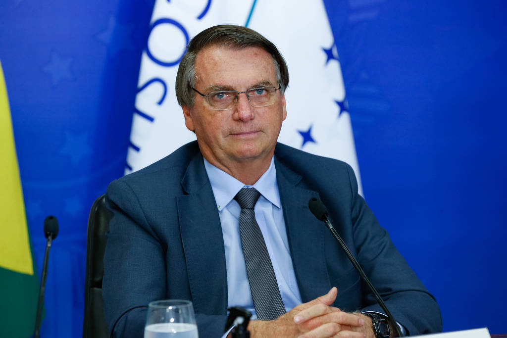 PF abre inquérito para investigar Bolsonaro no caso Covaxin