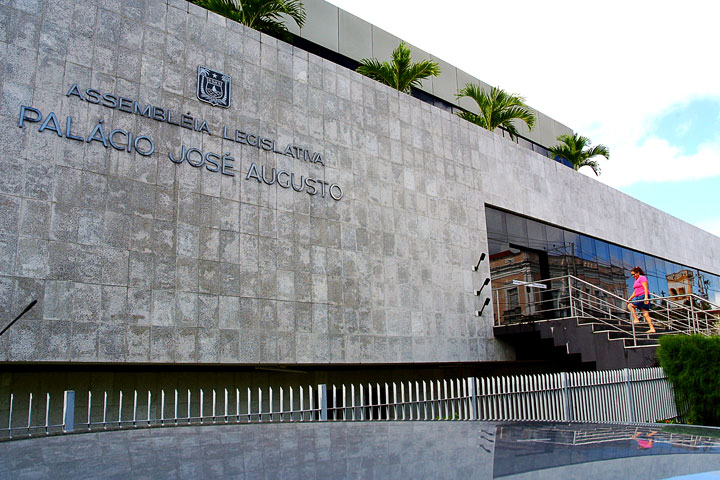 Assembleia do RN autoriza empréstimo de R$ 649 milhões ao governo