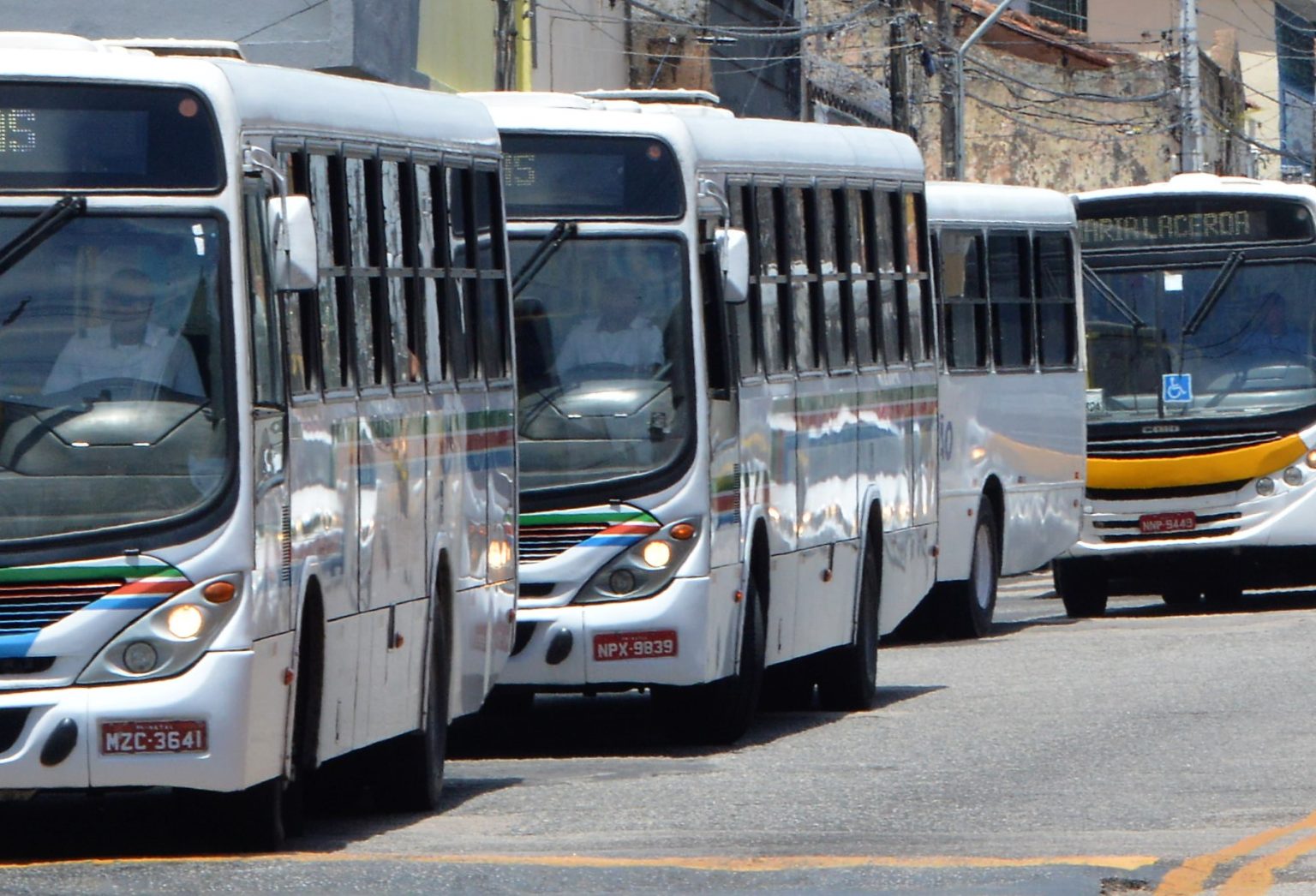 Empresas de ônibus pedem que prefeitura passe a custear valores da gratuidade dos idosos e da meia-passagem em Natal