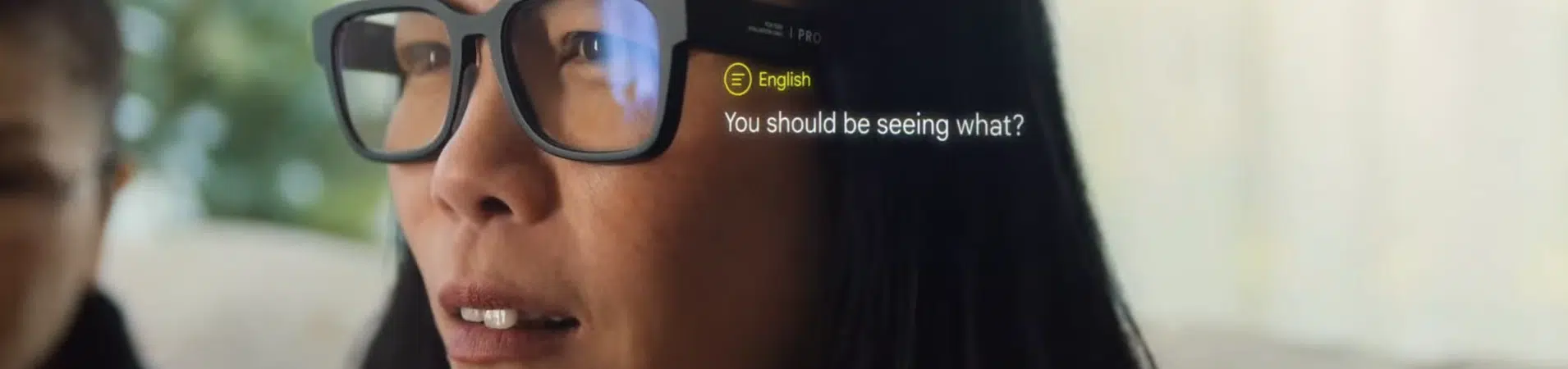 Google mostra óculos inteligente capaz de traduzir conversas em tempo real