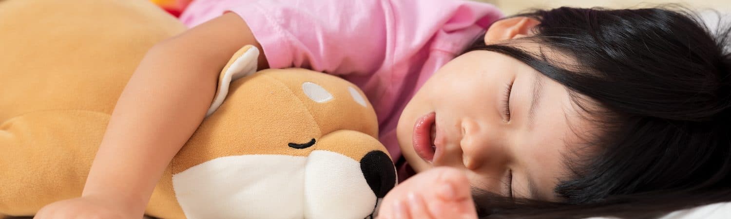 Dormir de boca aberta: hábito na infância pode impactar saúde a longo prazo