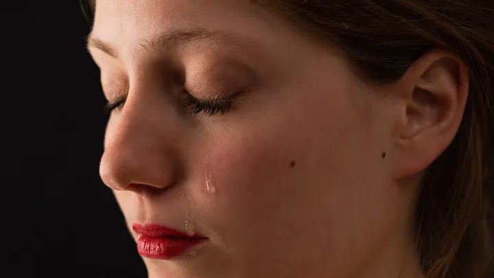 Novo método consegue diagnosticar doenças a partir de uma única lágrima